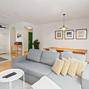 Apartment Mountain View