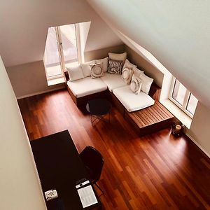 Apartment Split Level